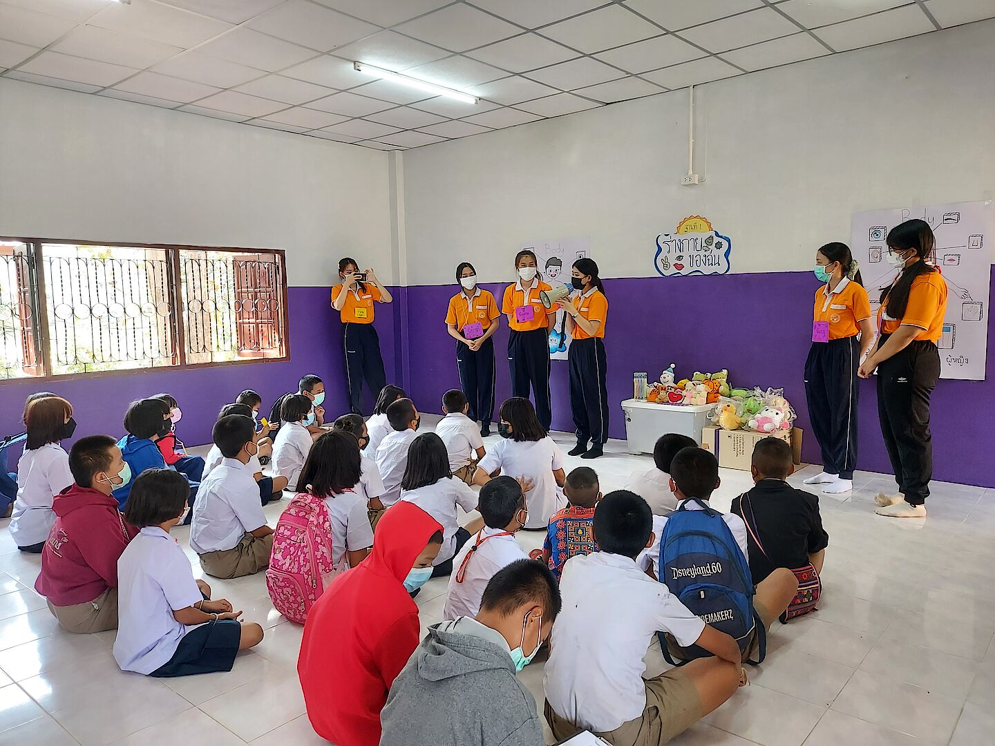 โครงการสร้างสุขยกกำลังสอง (สร้างสุข²) เพื่อน้องในถิ่นทุรกันดาร ปีที่ 2 ณ โรงเรียนตำรวจตระเวนชายแดนบำรุงที่ 112 ตำบลแม่สลองใน อำเภอแม่ฟ้าหลวง  จังหวัดเชียงราย