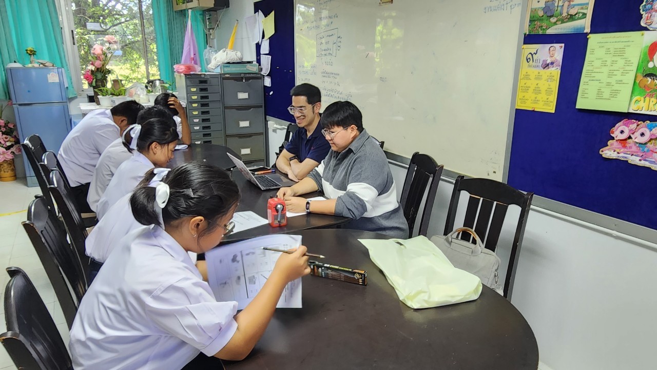 MFU News : LINE_ALBUM_ร.ร.สิงห์สมุทร_๒๓๑๑๒๓_14.jpg