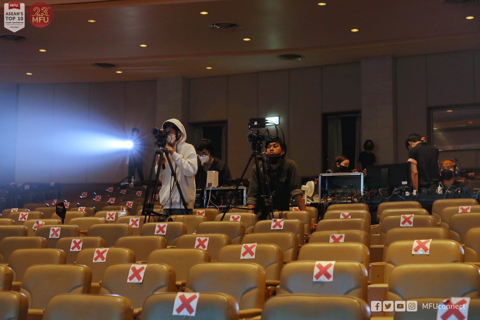 MFU News : how_to_live_2021__10_.jpg