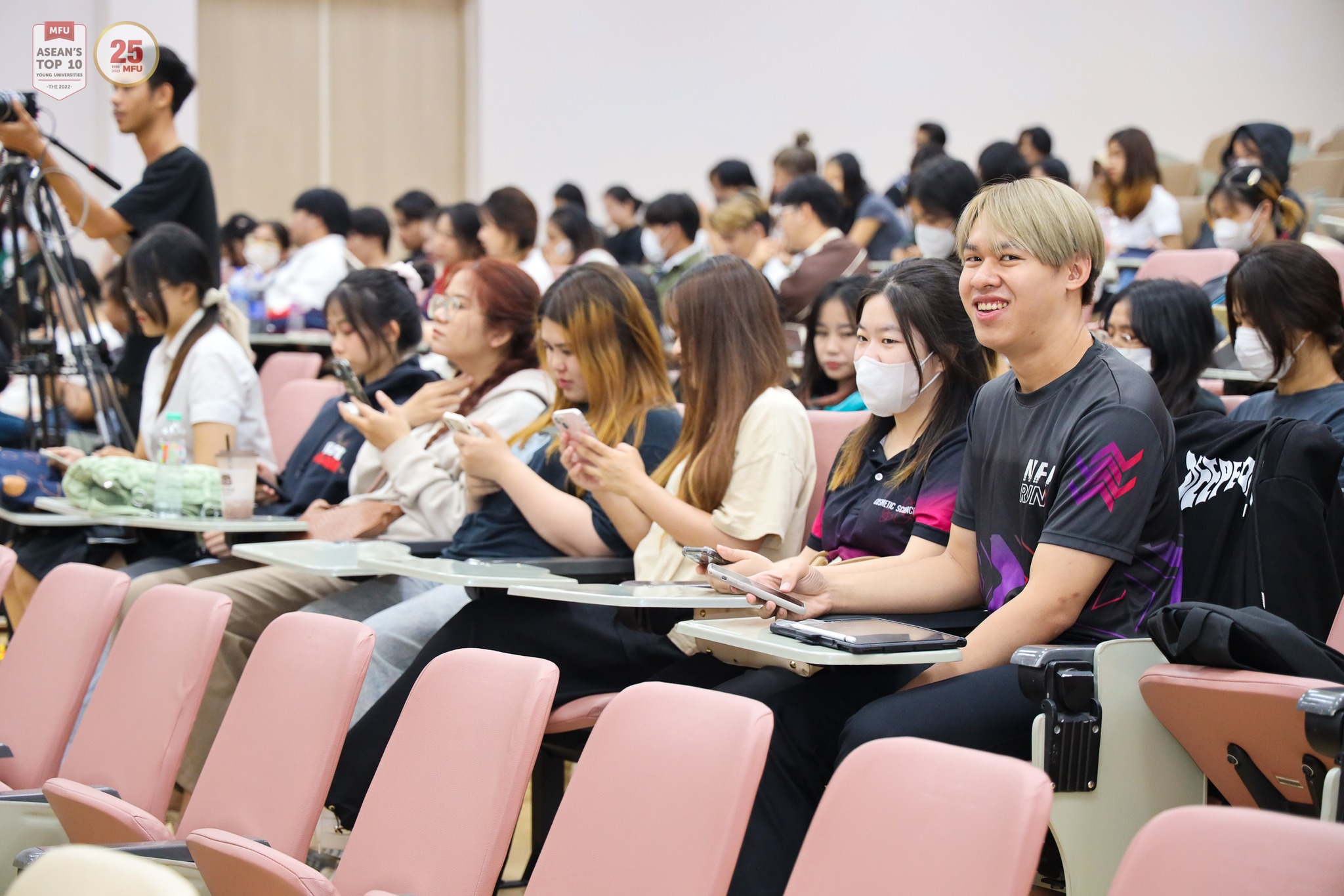 MFU News : 438222843_763143685945963_9145963331691174279_n.jpg