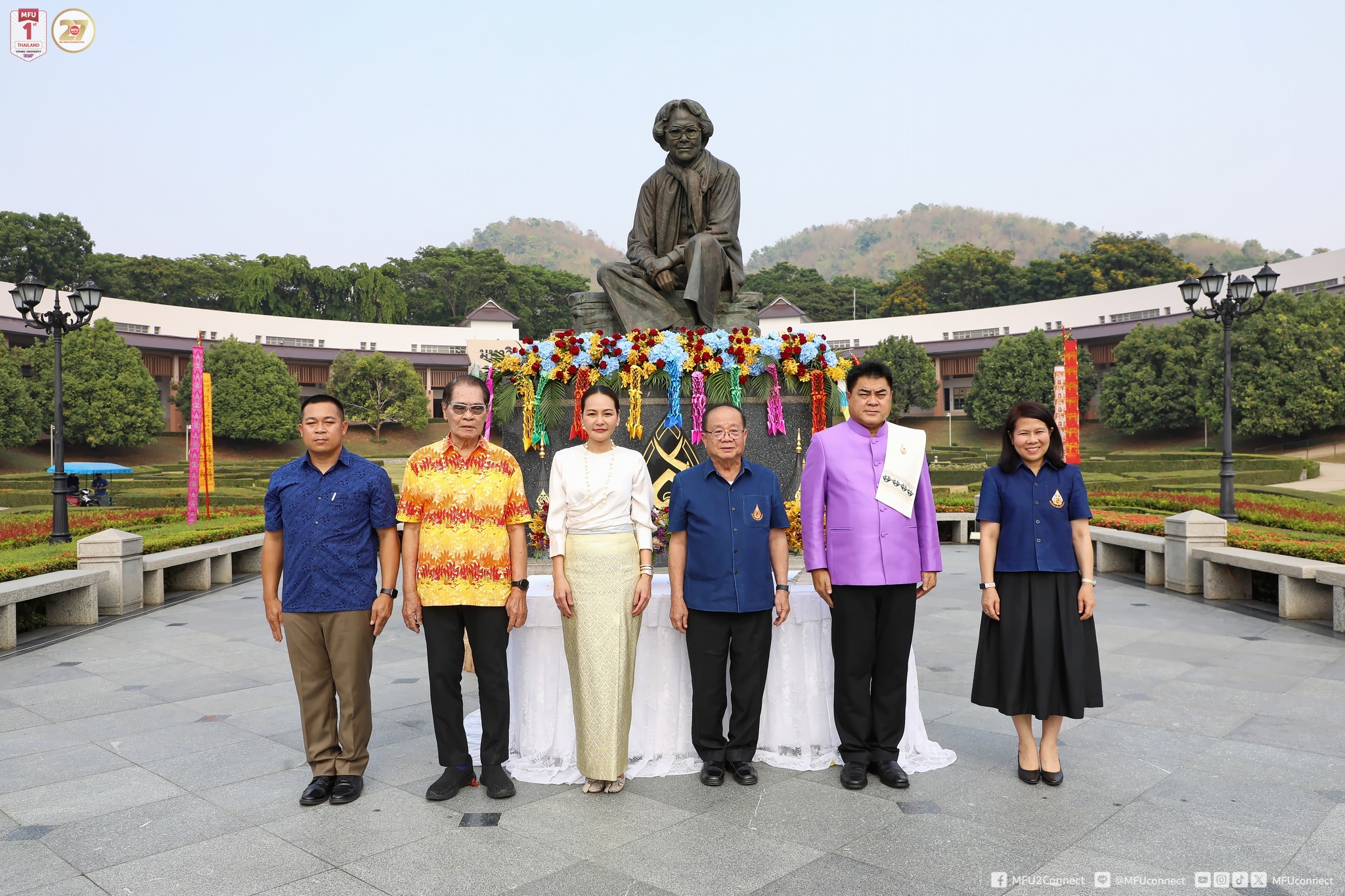 มฟล. จัดพิธีสรงน้ำพระพุทธรูป และพิธีดำหัวนายกสภามหาวิทยาลัยแม่ฟ้าหลวง เนื่องในเทศกาลสงกรานต์ (ปี๋ใหม่เมือง) ประจำปี 2569
