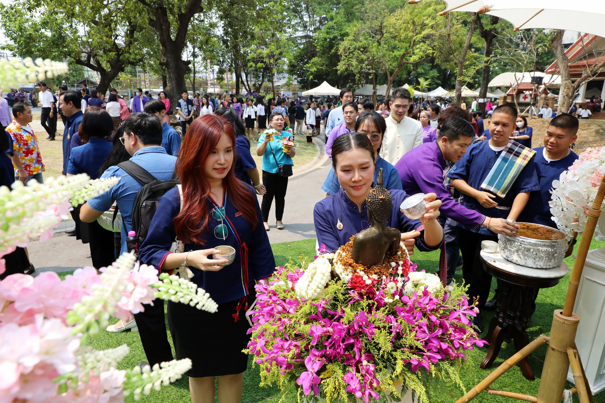 MFU News : MFU_Joins_Ceremony_to_Honor_Chiang_Rai_Governor__8_.jpg
