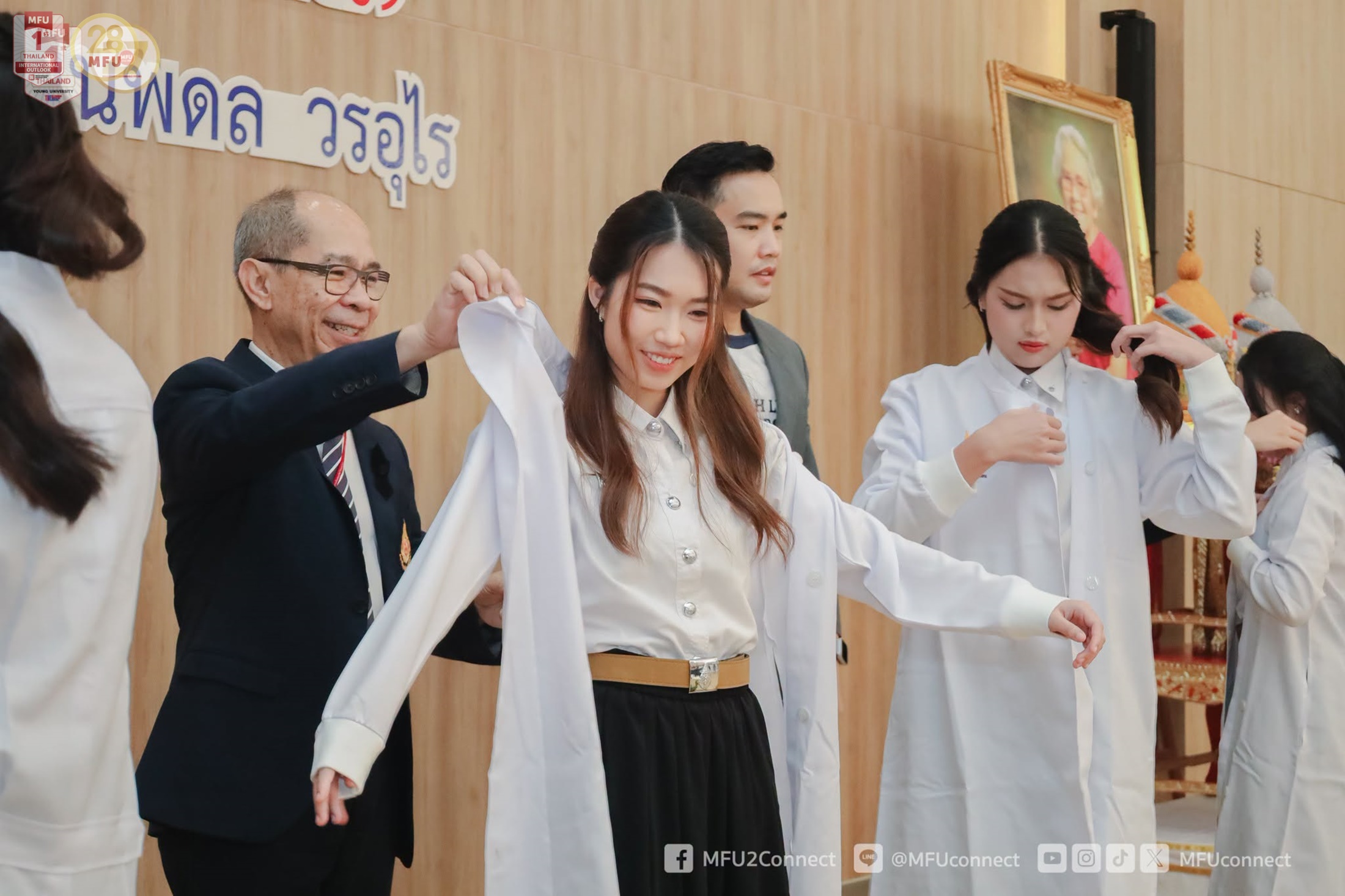 MFU News : School_of_Dentistry_White_Coat_Ceremony__5_.jpg
