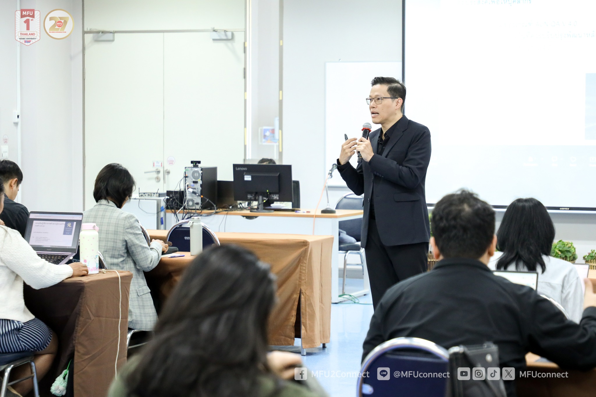 MFU News : Workshop_on_AUN-QA_Criteria__6_.jpg