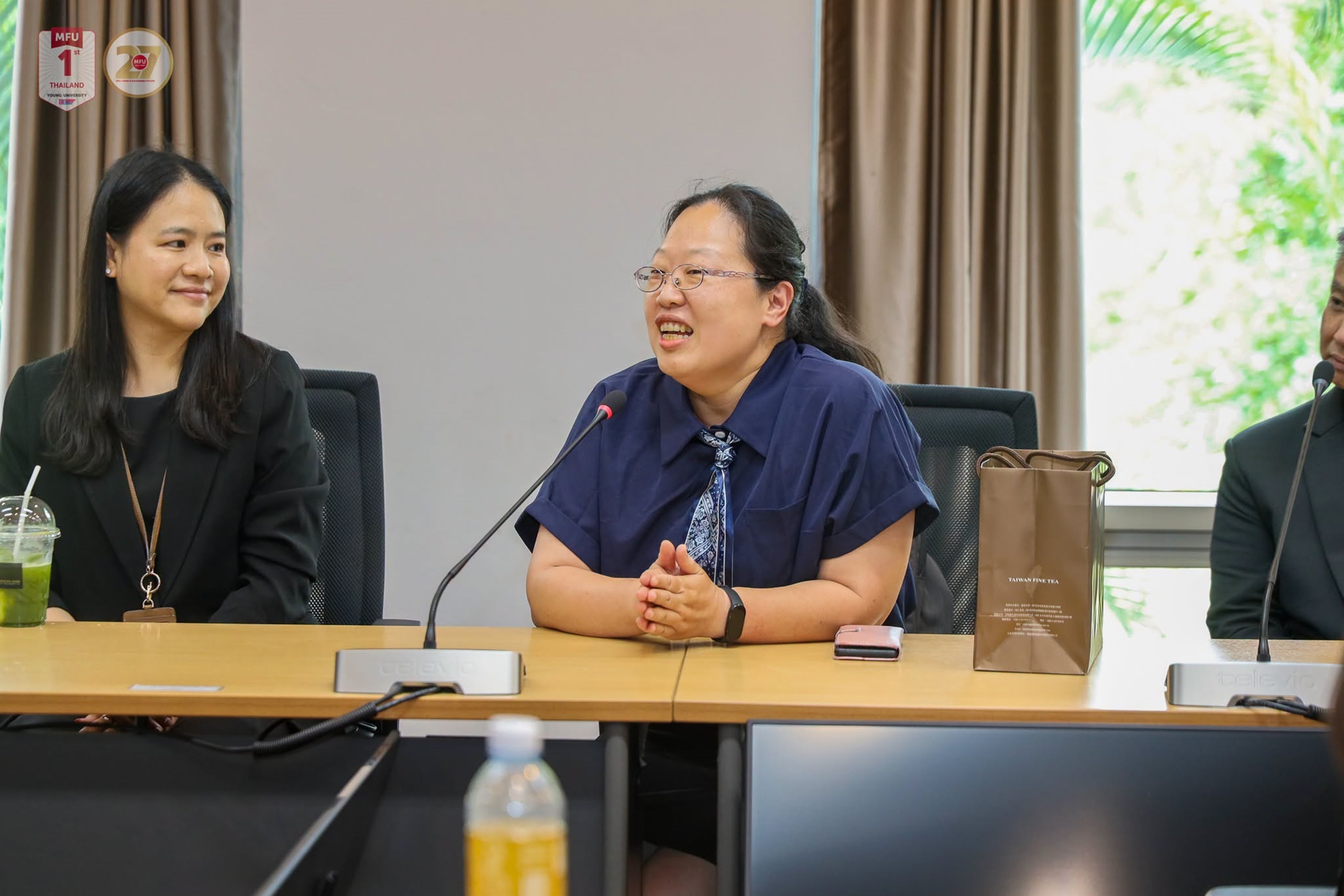 MFU News : President_Welcomes_Exchange_Students_from_Feng_Chia_U__7_.jpg