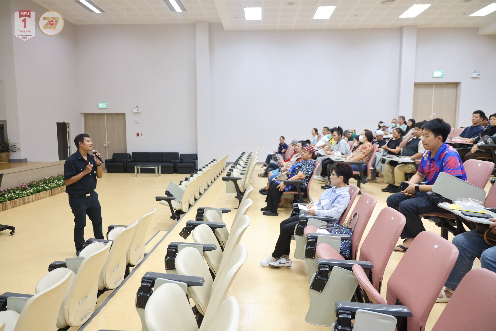 MFU News : MFU_Empowers_Campus_Entrepreneurs__6_.jpg