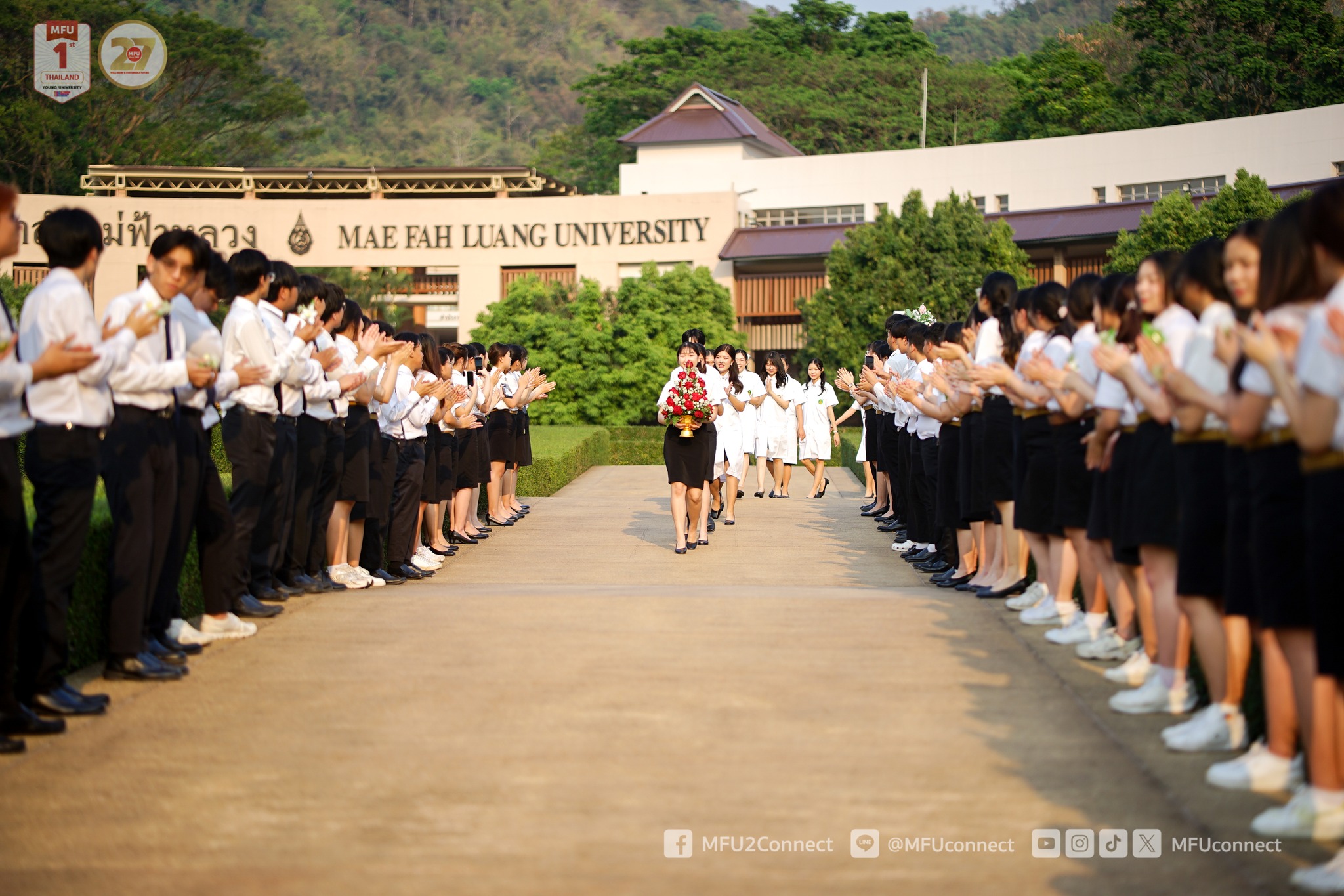 MFU News : Medical_Students_White_Coat_Ceremony__11_.jpg