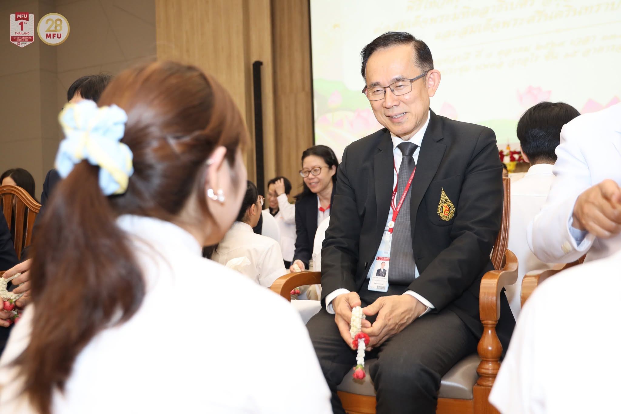 MFU News : Medicine_Teacher_Appreciation_Ceremony__4_.jpg