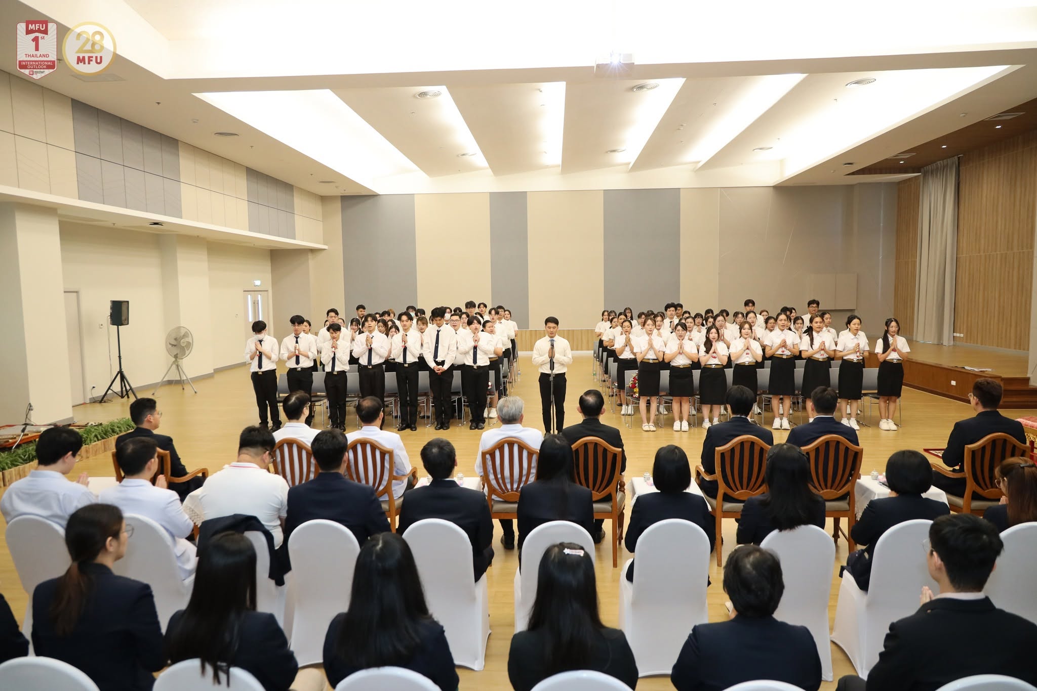 MFU News : Medicine_Teacher_Appreciation_Ceremony__8_.jpg